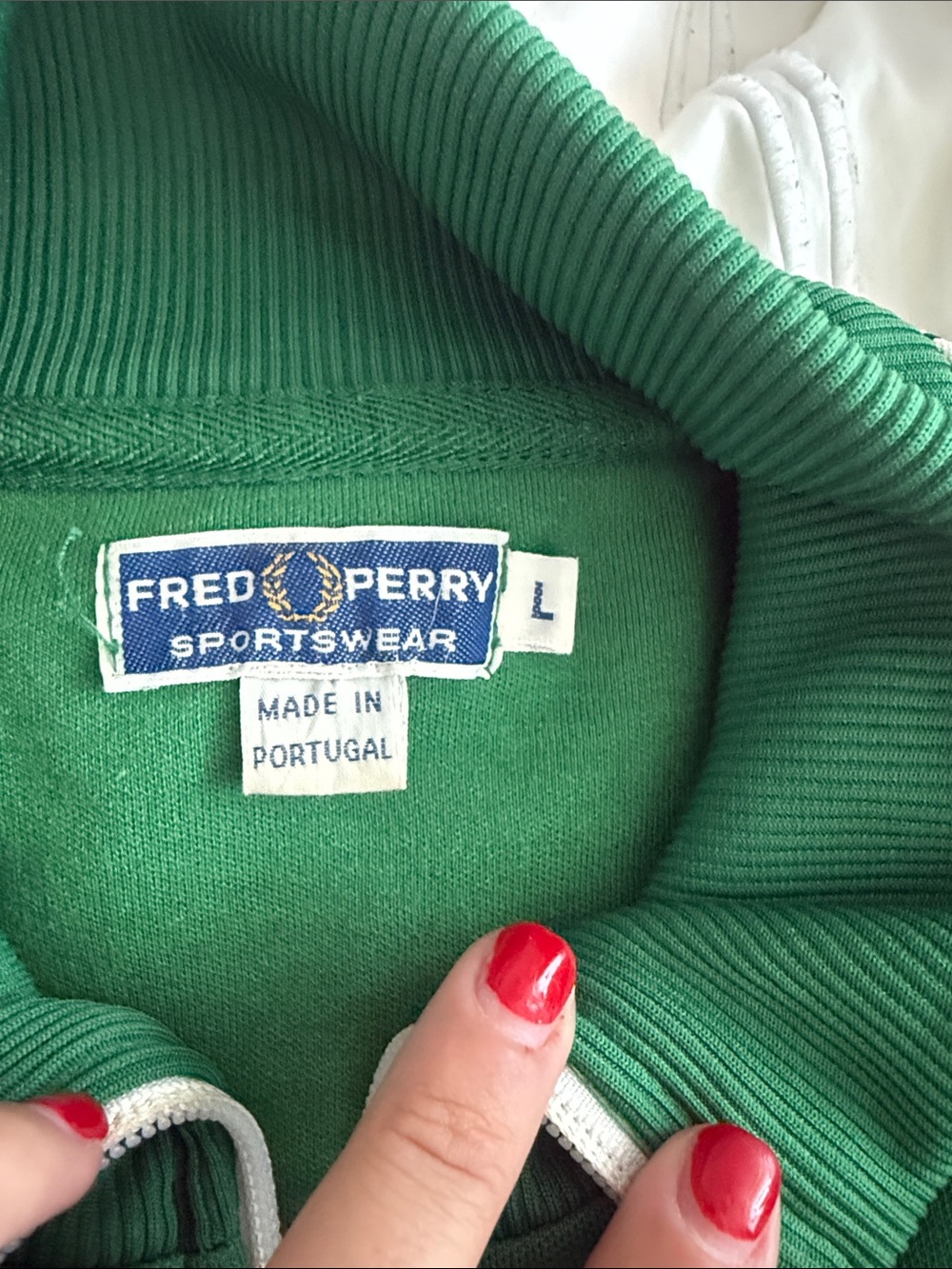 Fred Perry Green Track VTG Jacket with White Laurel Taping Sz L - Picture 3 of 14